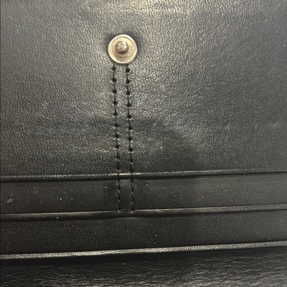 Coach Monogram Signature Wallet - Picture 10 of 10